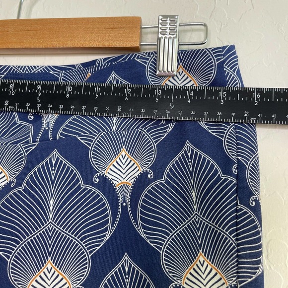 J McLaughlin Womens Pull On Catalina Cloth Pants Size 10 Geometric Straight Leg - Picture 7 of 12